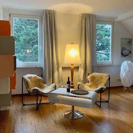 Deluxe Business Landenberger 公寓 *