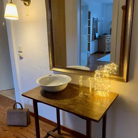 Deluxe Business Landenberger 公寓 *