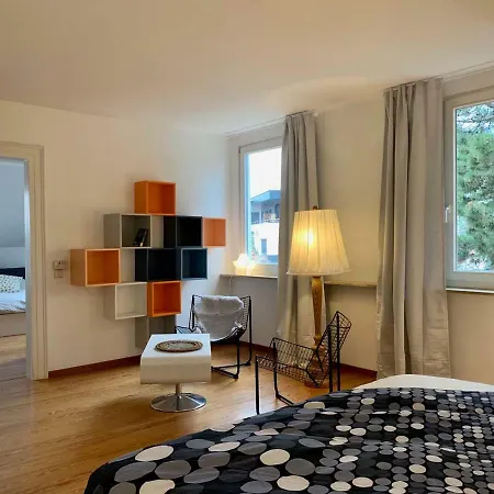 Deluxe Business Landenberger