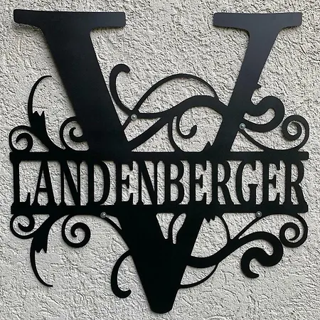 Deluxe Business Landenberger 公寓 *